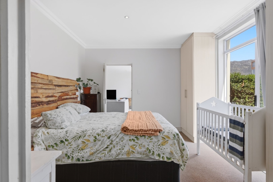 4 Bedroom Property for Sale in Harbour Island Western Cape